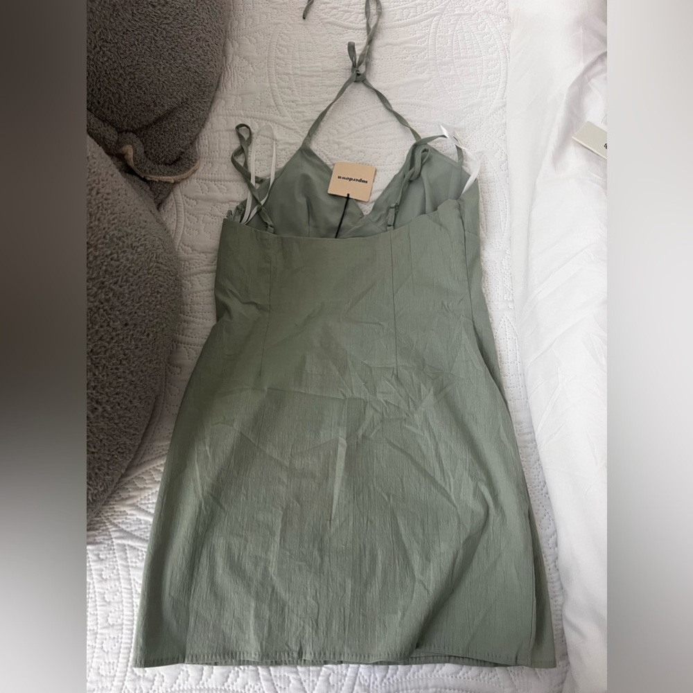 Superdown Dress - Picture 2 of 4